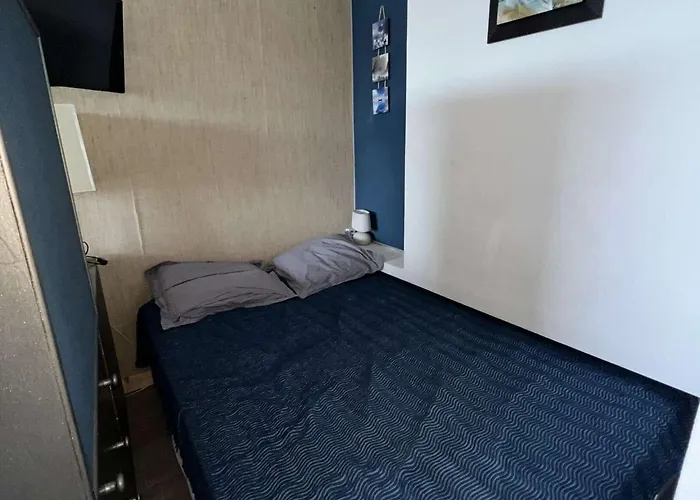 Appartement Avec Ascenseur, Vue Port, Parking Prive - Fr-1-702-30